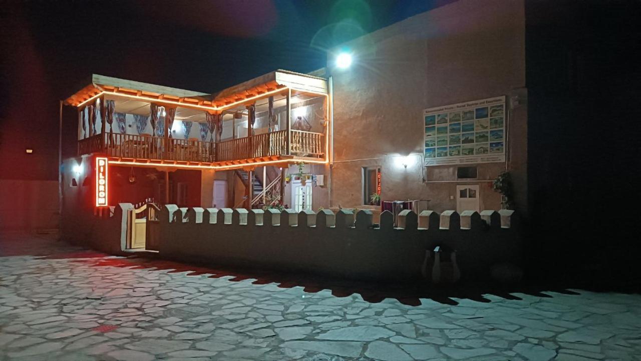 Guest House Dilorom B&B ヒヴァ エクステリア 写真