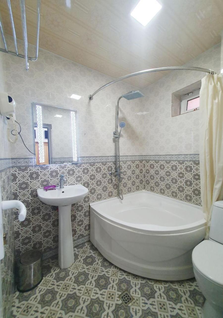 Guest House Dilorom B&B ヒヴァ エクステリア 写真