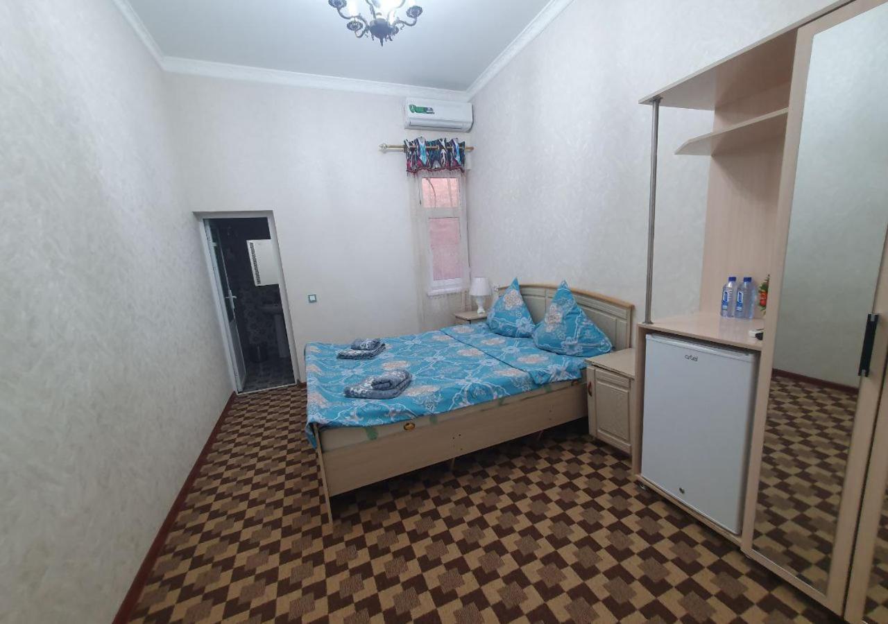 Guest House Dilorom B&B ヒヴァ エクステリア 写真