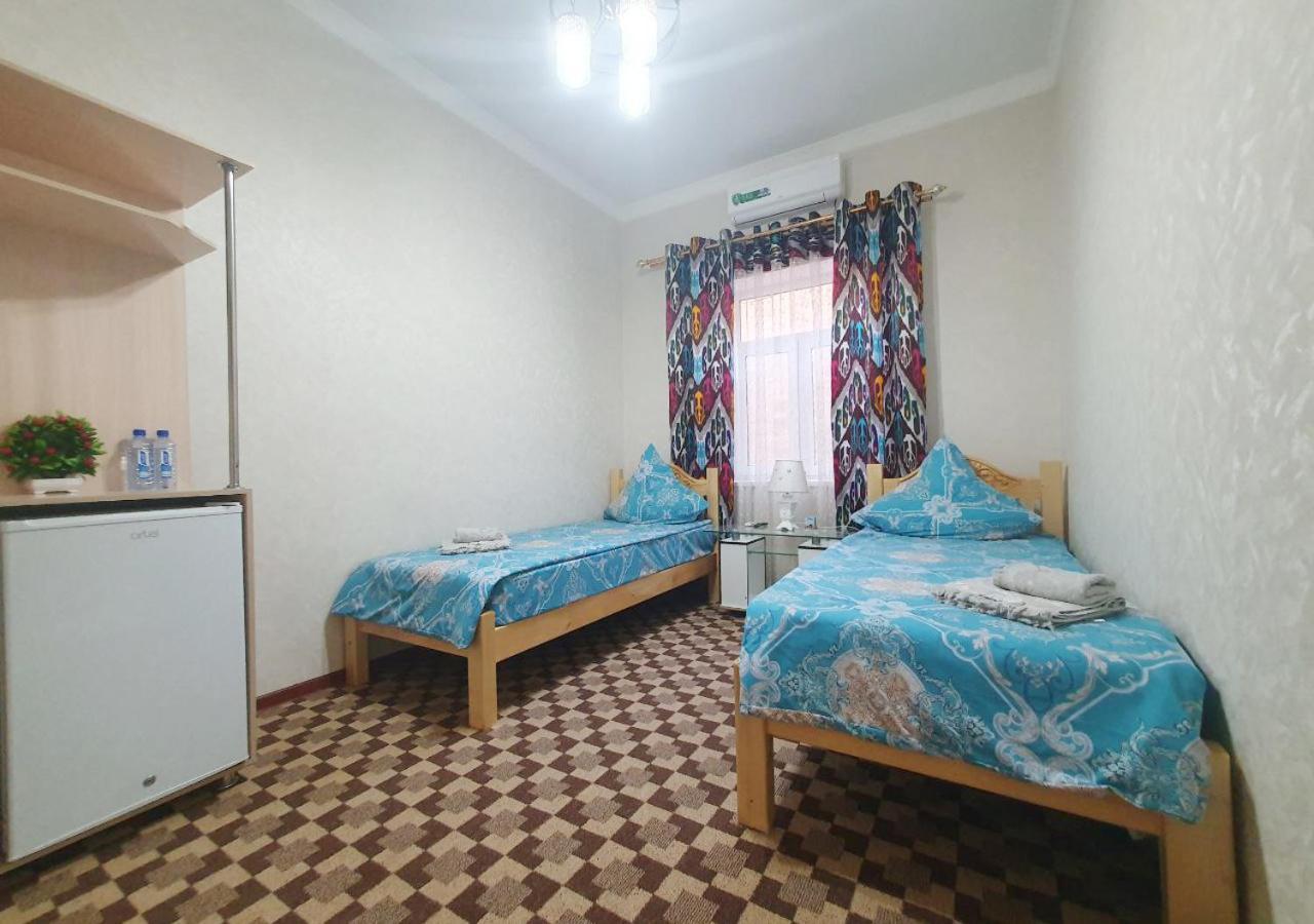 Guest House Dilorom B&B ヒヴァ エクステリア 写真