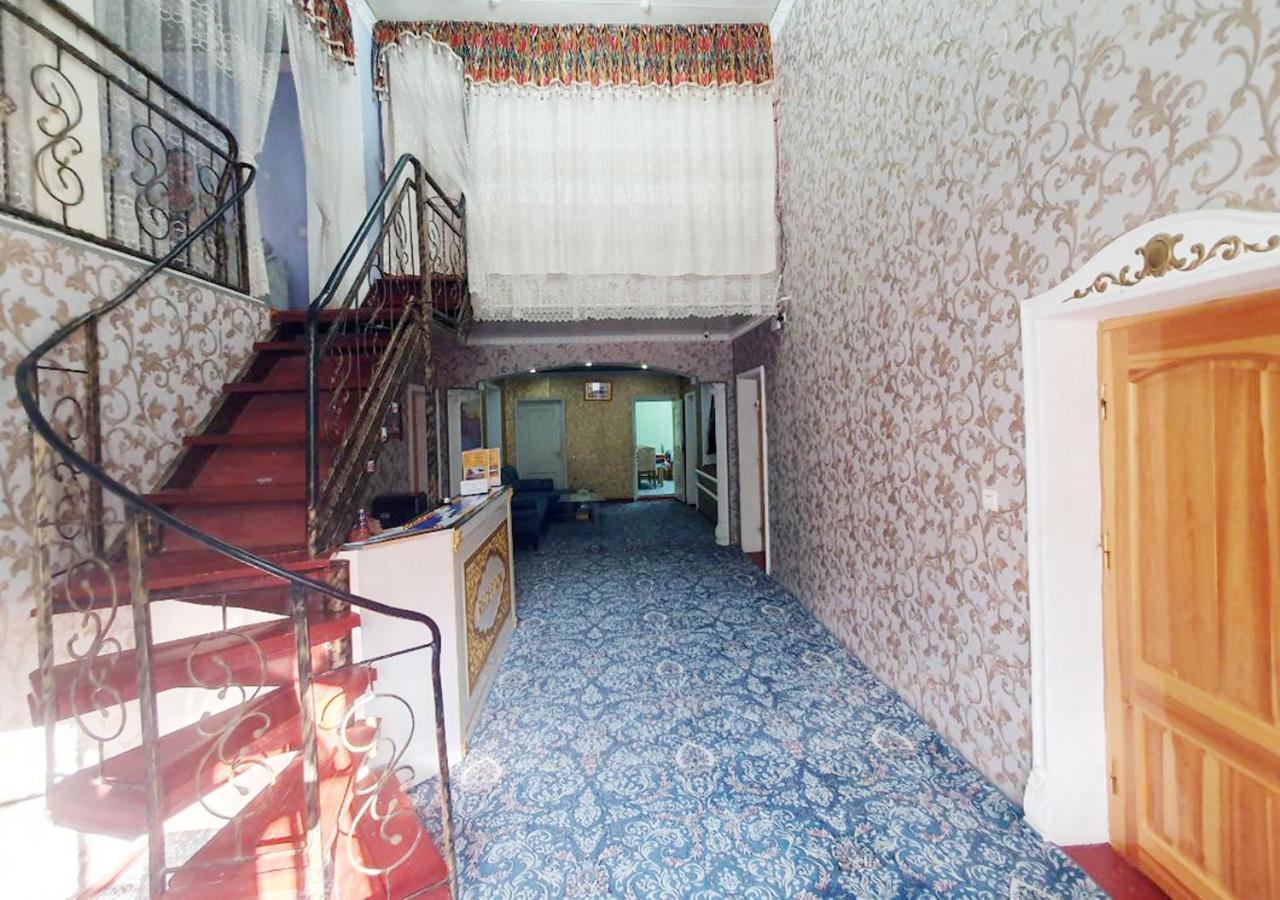 Guest House Dilorom B&B ヒヴァ エクステリア 写真