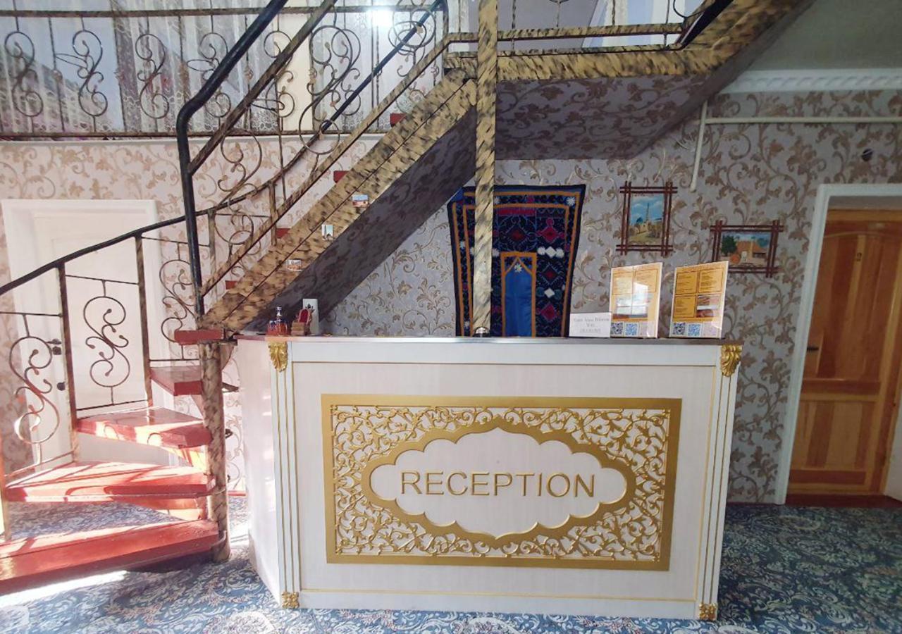 Guest House Dilorom B&B ヒヴァ エクステリア 写真